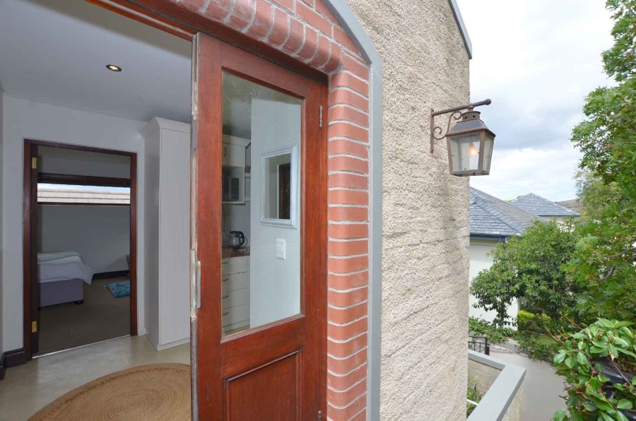 5 Bedroom Property for Sale in Kanonberg Western Cape